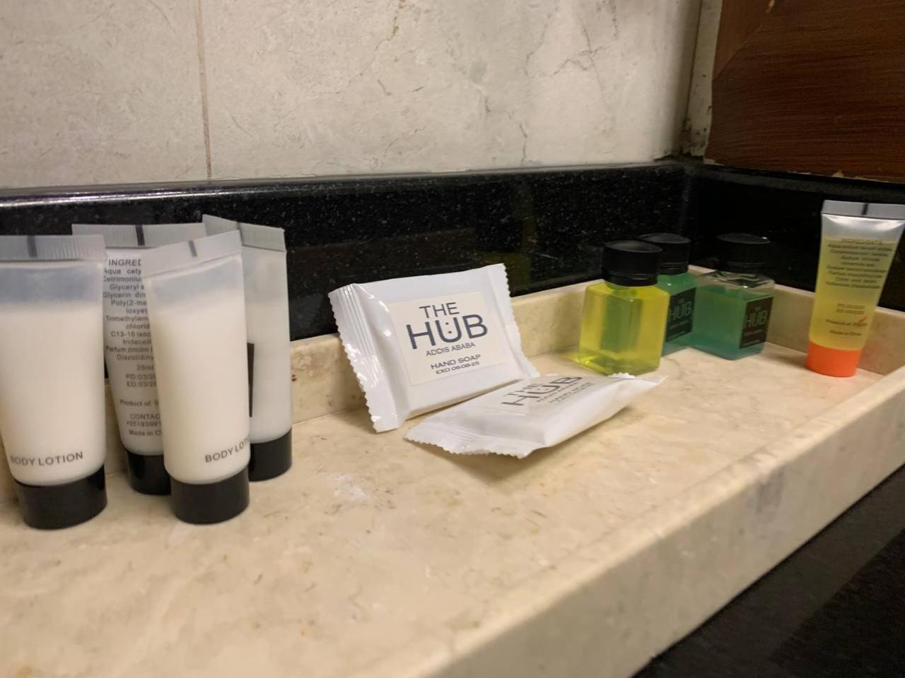 The Hub Hotel Addis Ababa Exteriör bild